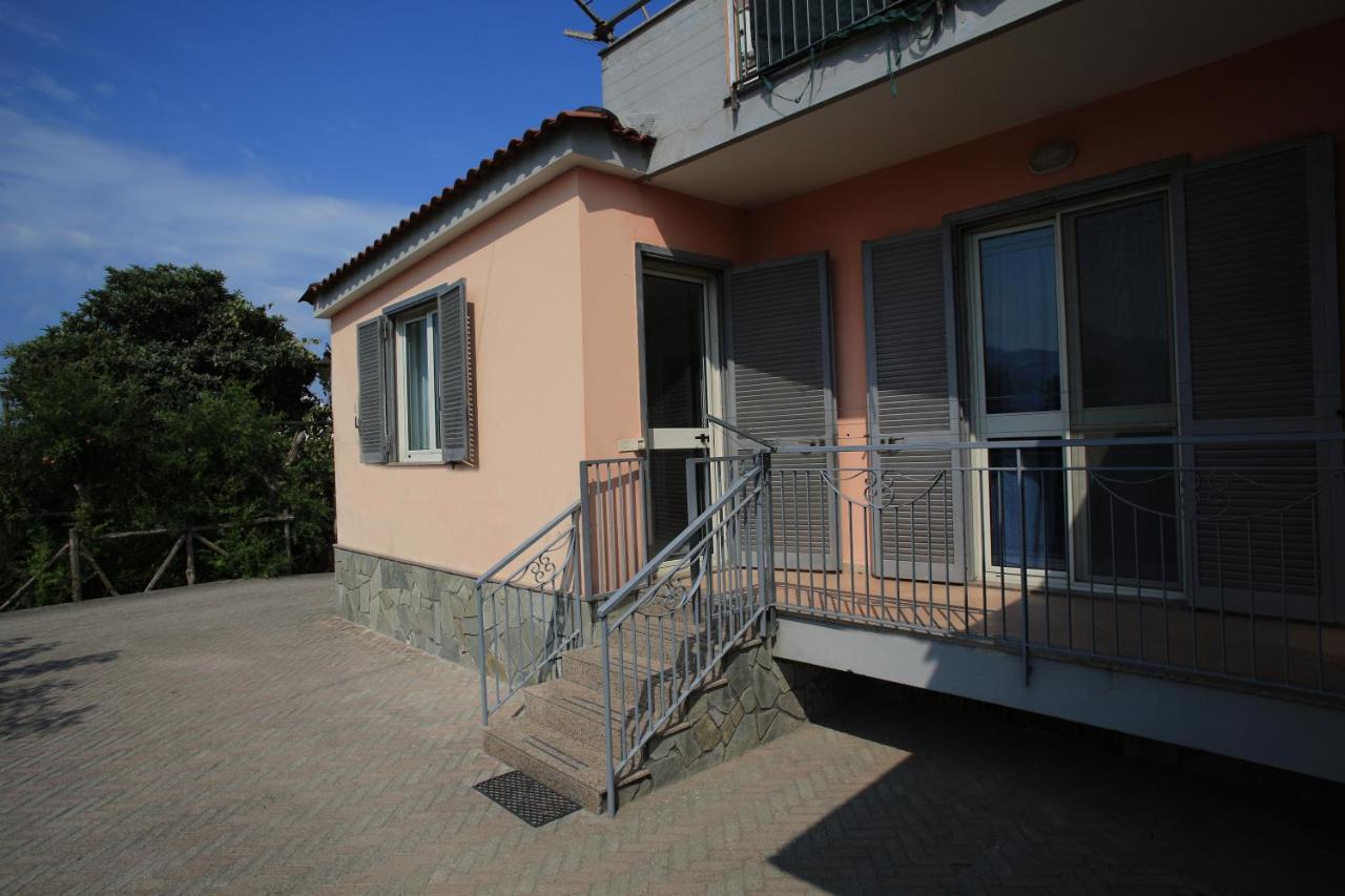 Villa Rosa Pompei Studios Santa Maria La Carita Exterior foto